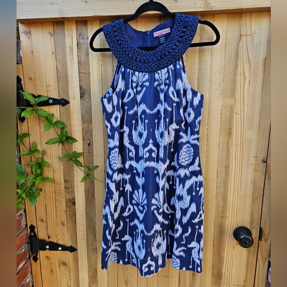 Vineyard Vines Navy Blue & White  Dress Size 10 - Picture 1 of 6